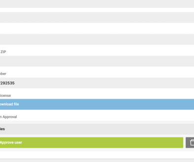 B2BKing for WooCommerce plugin user approval panel