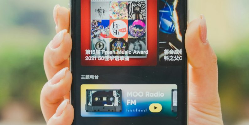 graphical user interface, application mobile streaming,content personalization,technology team