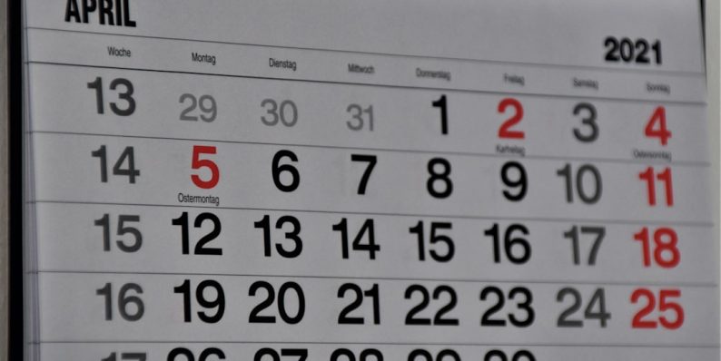 black flat screen computer monitor iphone calendar error, ios response issue, apple calendar troubleshooting