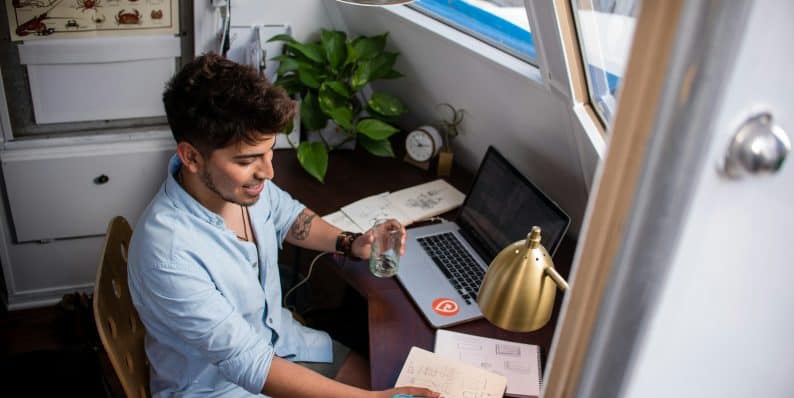 6 Ways to Go Digital and Streamline Your Job Management