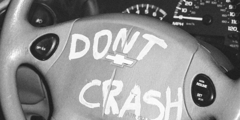 gray and white car steering wheel davinci resolve crash, render problem, timeline error