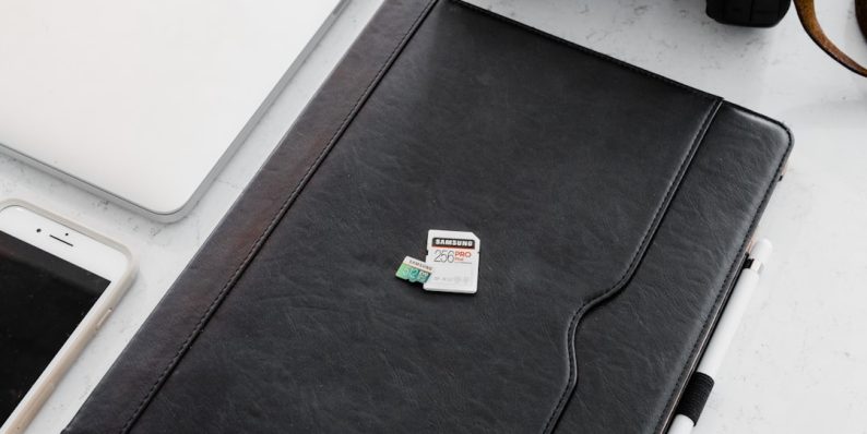 green and white card on black leather textile pixel 9 pro wallet case leather credit card folio magnet green and white card on black leather textile pixel 9 pro wallet case leather credit card folio magnet