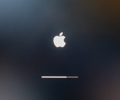 an apple logo is shown on a black background mac app trash delete